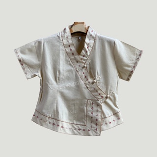 เสื้อผ้าฝ้าย ผู้หญิงซอมพอป้ายกระดุมจีน ปักมือดอกพิกุลสไตล์ล้…