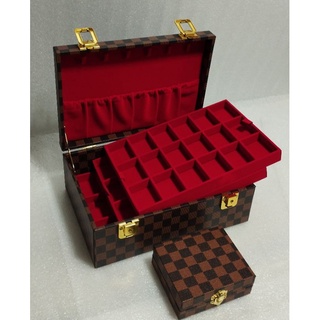 กล่องใส่พระกระเป๋าใส่พระ3ชั้น54ช่องขนาดช่อง4*5.5cm