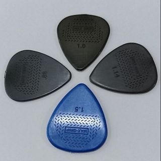 แท้100% ปิ๊กกีตาร์ Jim Dunlop Max-Grip Standard Pick(ราคา/อัน)