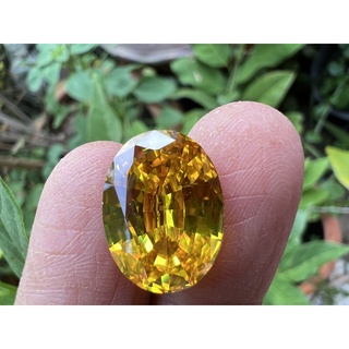 เพชรรัสเซีย CUBI ZIRCONIA ROYAL STEP CUT DIAMOND GOLD YELLOW สีเหลือง เพชรรัสเซีย OVAL Cubic zirconia 1 เม็ด 10x12 มม