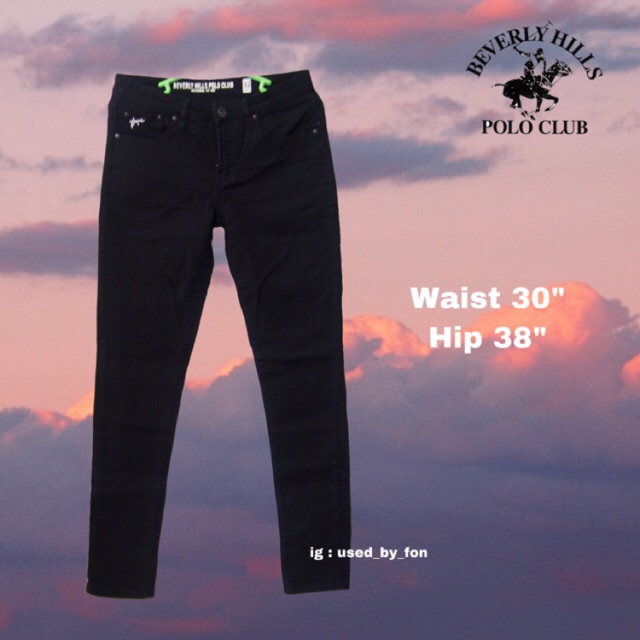 (มือสองแท้ 100%) กางเกงยีนส์ขายาวสีดำ Beverly hills polo club