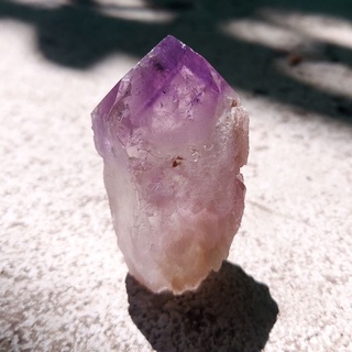 ผลึกอเมทิสต์​ธรรมชาติ (มีชั้นแฟนทั่ม) Amethyst Point