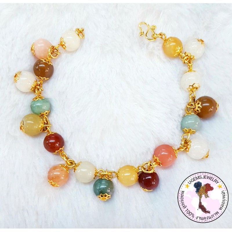 สร้อยข้อมือหยกพม่าแท้ % หยกธรรมชาติ สลับสีสวยมาก Burma jade natural