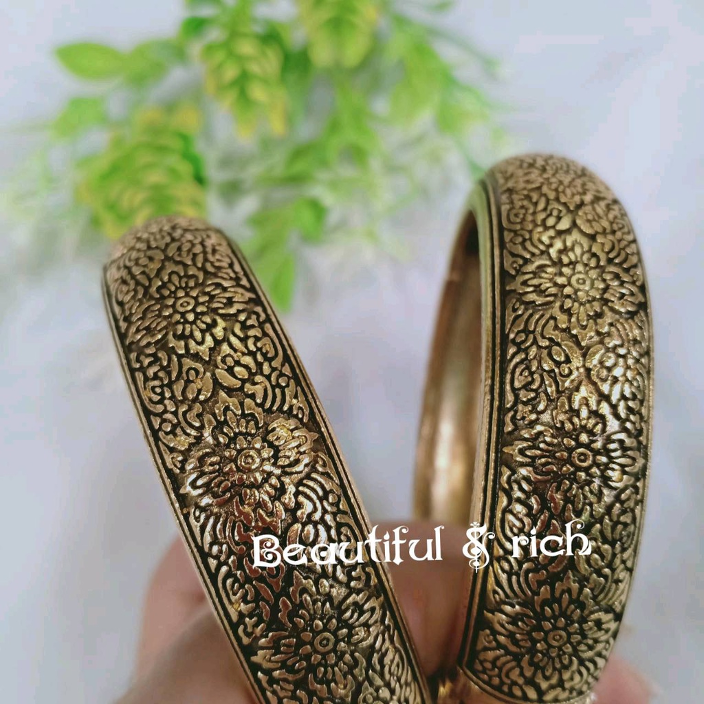 กำไลข้อมือสีทอง เครื่องประดับชุดไทย รุ่น 033
