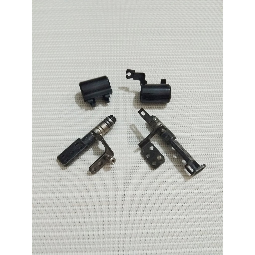 บานพับแล็ปท็อป Compaq V3000