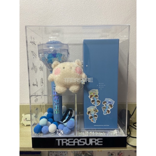 [Treasure] กล่องอะคริลิคใส่แท่งไฟวง Treasure