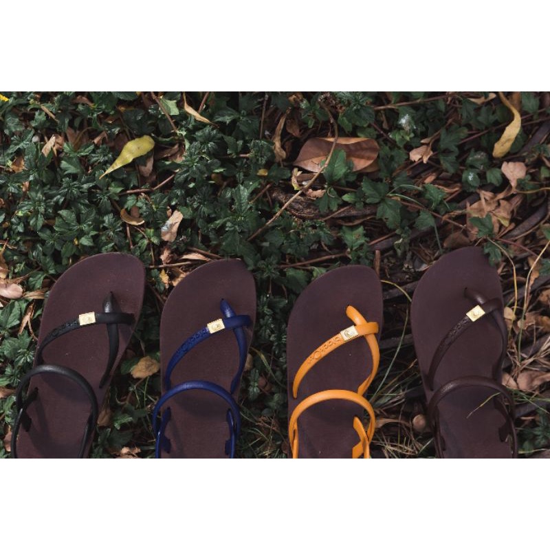 รองเท้าblackoutครีปโป้งรัดส้น***พื้น น้ำตาล***(ของแท้100%) รุ่นtoeloopslingback