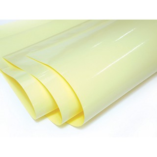 สติกเกอร์ใสหลังเหลือง 53 X70 ซม.