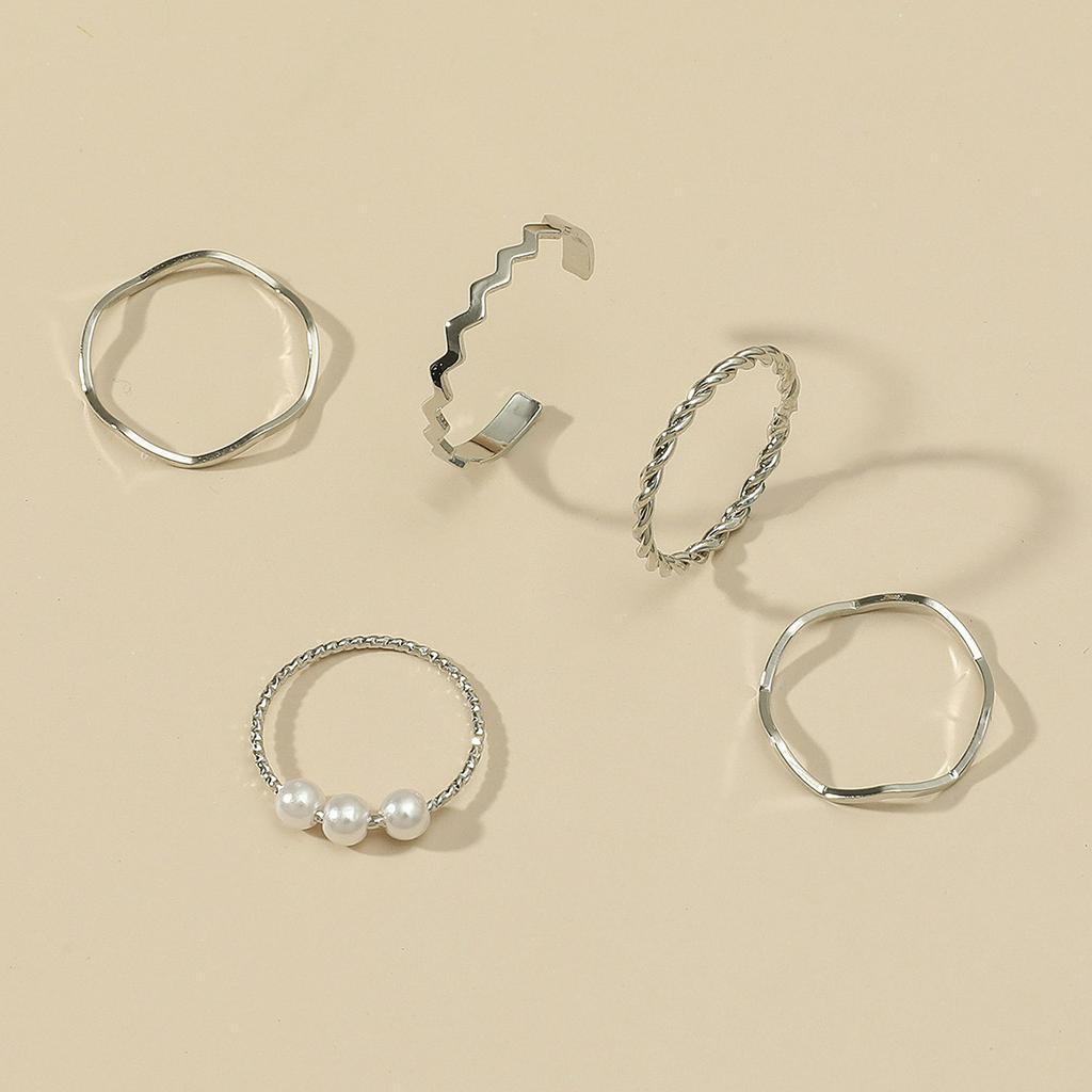 (MHANG) 5PCS/แหวนโลหะผสม สีเงิน ประดับไข่มุก แฟชั่น สําหรับผู้หญิง - รูปที่ 4