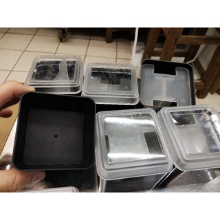 กล่องพลาสติกมีฝาปิดใส่สารพัดประโยชน์ขนาด7x7x6cm