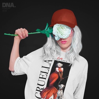 พร้อมส่ง!! เสื้อยืด Oversize คอกลมแขนสั้น ดีเทลลายครูเอลล่า CRUELLA