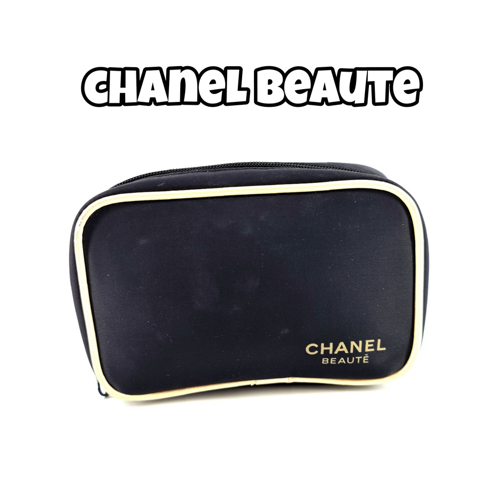 กระเป๋าใส่เครื่องสำอางค์ Chanel