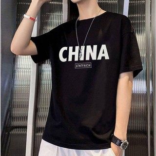 เสื้อยือคอกลมผู้ชาย ovesized men เสื้อผ้าแฟชั่นผู้ชายสกียลายchina สีดำ/สีขาว