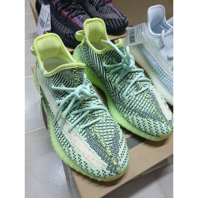 Adidas yeezy350 yeezreel