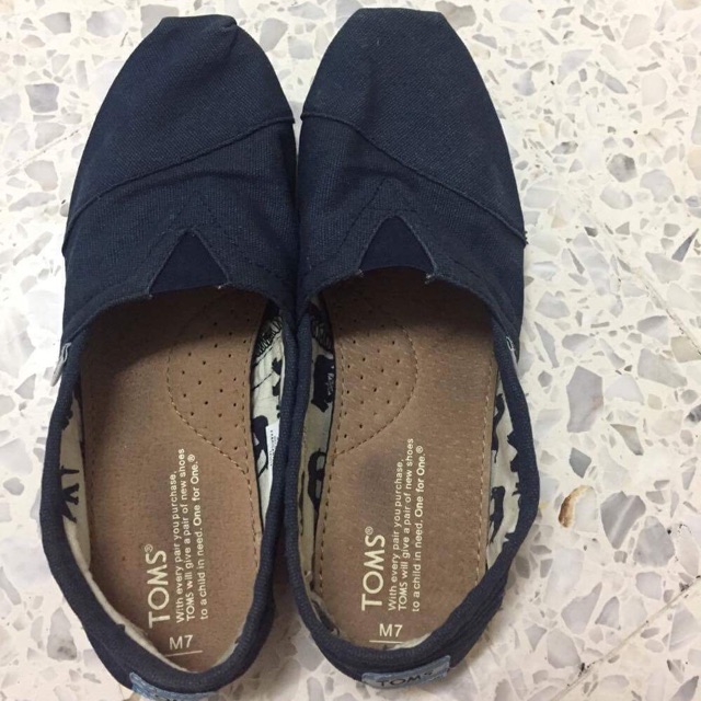 รองเท้า Toms ของแท้ 💯 ไม่มีกล่อง