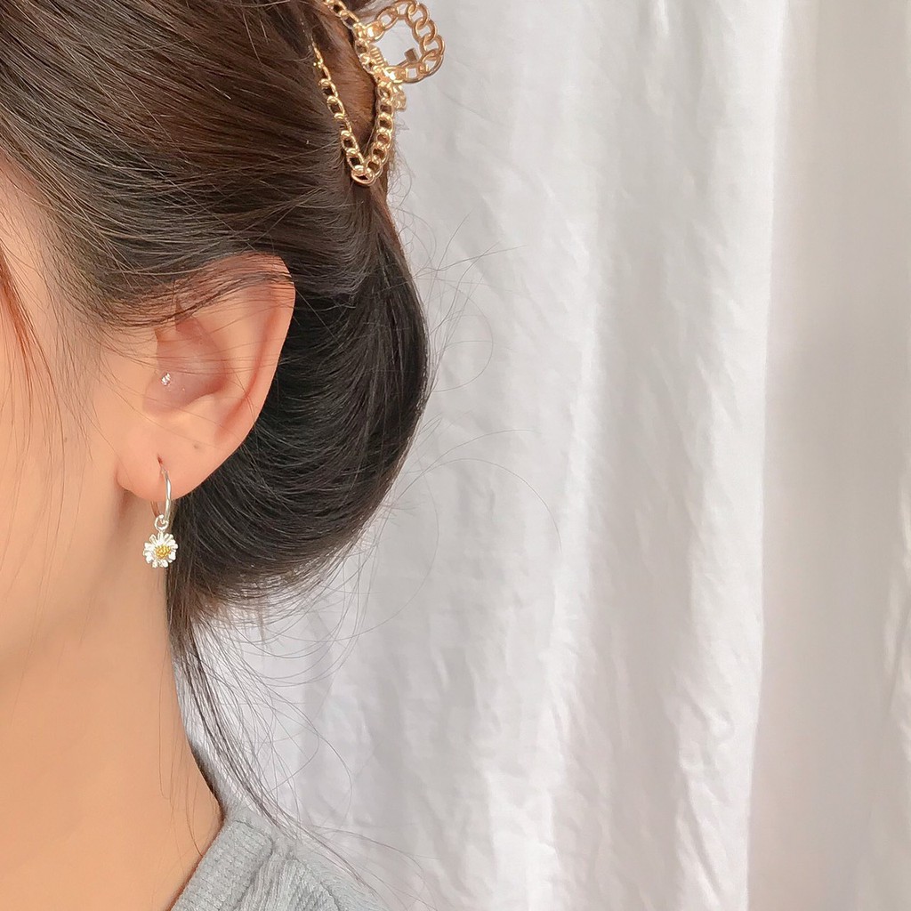 SissyJewelry // ต่างหูเงินแท้ ต่างหูเดซี่ Daisy collection ต่างหูดอกไม้ สไตล์เกาหลี ใส่ติดหู รูปที่ 3