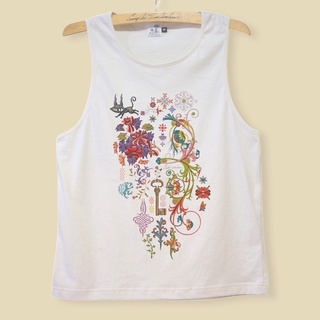 เสื้อกล้าม สีครีม ลาย Mystic garden