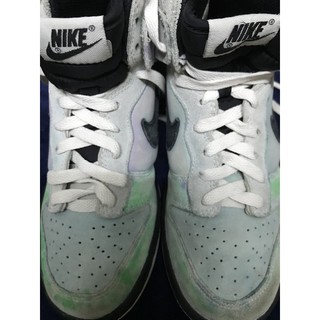 Nike Dunk High Top Shoe 308319-051 Size 5.5Yมือสองสภาพศิลปะรุ้งสวยงาม