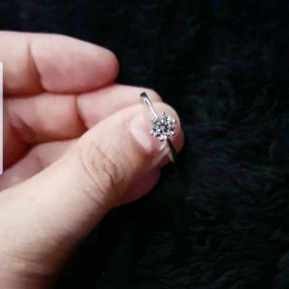 แหวนเพชรแท้ เม็ดเดี่ยว 0.70 ct