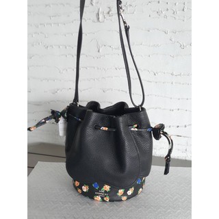 PETAL BAG IN LEATHER