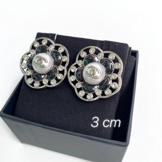 New Chanel Earrings 3 cm