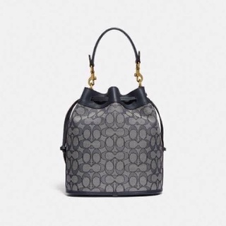 Coach FIELD BUCKET BAG IN SIGNATURE JACQUARD