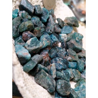 บลู อะพาไทต์(Blue Apatite)ผลึกพลอยสีฟ้า น้ำเงิน100.7