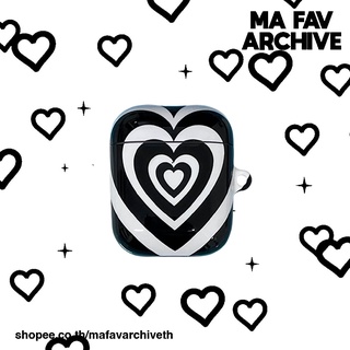 (พร้อมส่งในไทย) mafavarchive - BLACK heartbeam airpods case เคสแอร์พอด PC แข็ง เคลือบเงา ลายหัวใจ  สีดำ