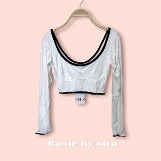 [NEW] Basicsbysita แท้💯 Crop เสื้อครอปแขนยาว (สีขาว)