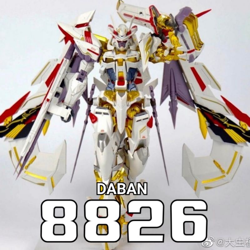 DABAN - (MG) 8826 MG 1/100 ASTRAY​ GOLD FRAME​ Ver.MB (มีคู่มือประกอบ)​ (Gundam Plastic Kits)