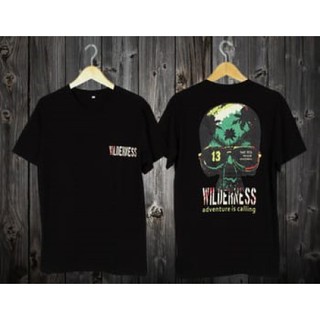 เสื้อยืดแขนสั้นพิมพ์ลาย Wilderness สําหรับผู้ชายสีดํา