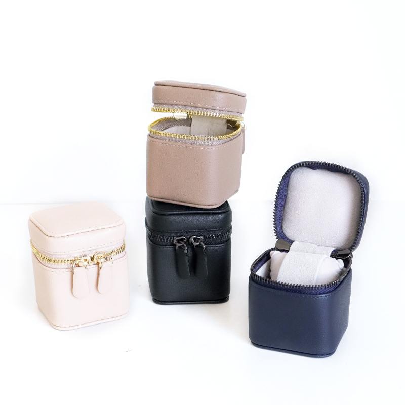 กล่องหนัง PU ใส่นาฬิกาพกพา Watch box  [PU leather watch box, pocket watch, watch box]