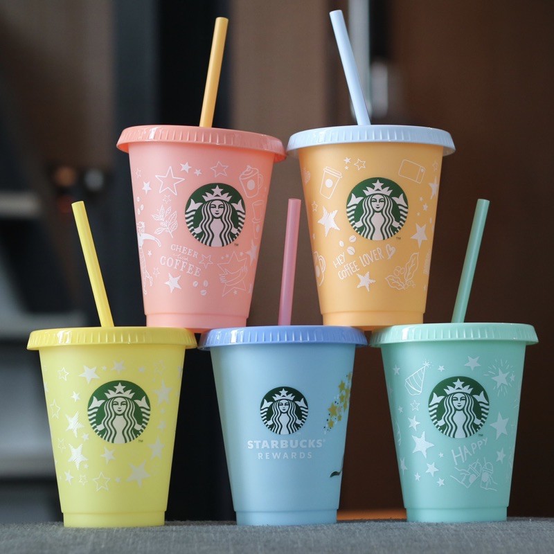 แก้ว Starbucks เปลี่ยนสี