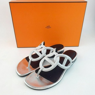 รองเท้าแตะผู้หญิง หนัง Nappa ลาย Chaine dAncre แบรนด์ Hermes รุ่น Beach Sandal Size 37 สีเงิน