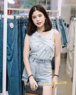 Jean Neckline Top เสื่อปาดไหล่