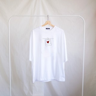 GURETO | เสื้อยืดโอเวอร์ไซส์ : Heart W