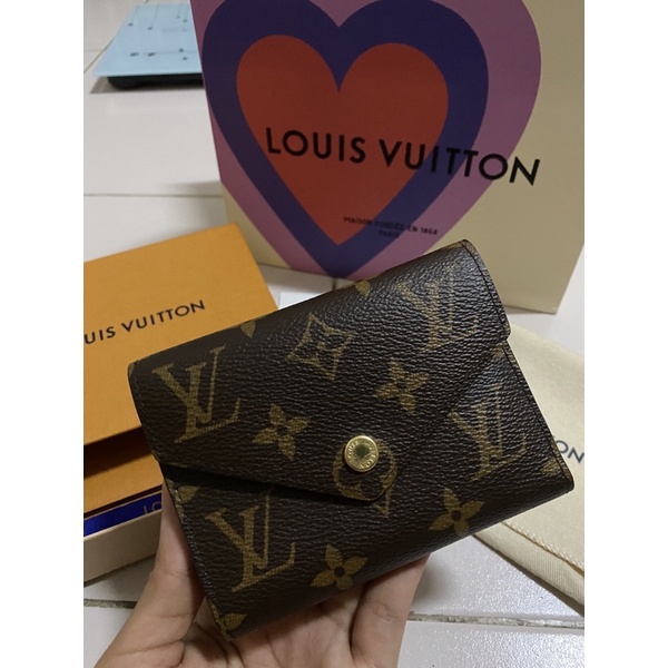 used like new Louis Vuitton Victorine Wallet dc20 ของแท้💯%
