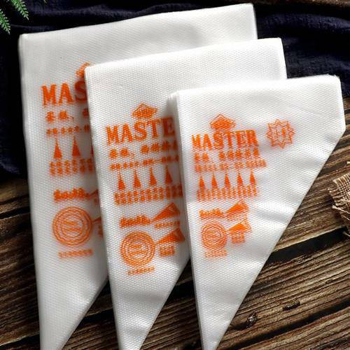 แพ็คละ 48-50 ใบ ถุงสำหรับใส่คีม คุกกี้ บีบเป็นลาย