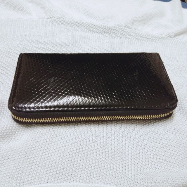 กระเป๋าสตางค์ใบยาว AIIZ