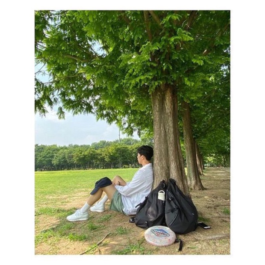 New multi-functional sports and leisure shoulder bag/crossbody bag