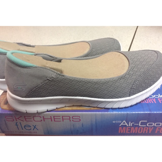 รองเท้าลำลอง Skechers flex air-coolสีเทาแท้  เบอร์ 38 หิ้วเองUS