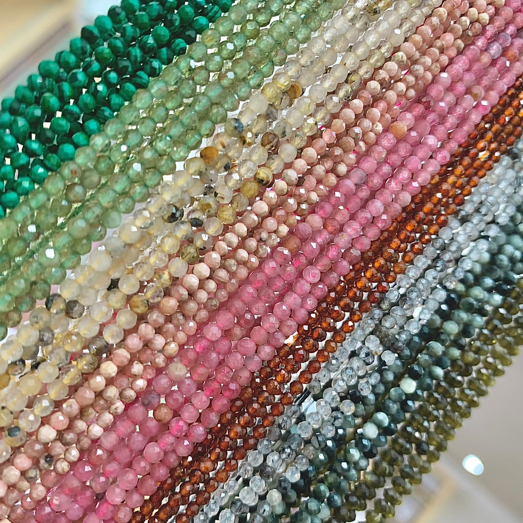 💰 รวมหิน 💰 หินนำโชค หินธรรมชาติ 3 mm เจียเหลี่ยม เส้นยาว *หินธรรมชาติ*