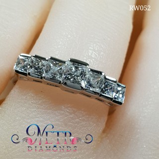 แหวนเพชรทรง Princess Cut ขนาด 25 ตัง, 50 ตัง เพชรเลียนแบบเพชรแท้ ทำจาก เพชร CZ, Cubic Zirconia หรือ เพชรโคลนนิ่ง