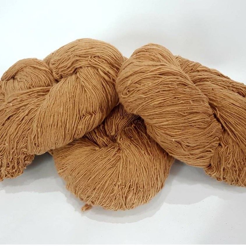 เส้นฝ้ายสีธรรมชาติ เข็ญมือแท้ 100% (สีน้ำตาล) 1 จัย 250.-