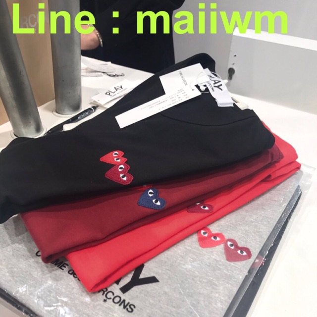 Comme des garcons play