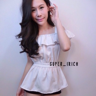 พร้อมส่ง   Newwww ! Set เสื้อสายเดียวระบายฟรุ้งฟริง ใส่ได้หลายแบบใส่เป็นปาดไล่ก้อน่ารัก เนื้อผ้าดี ใ