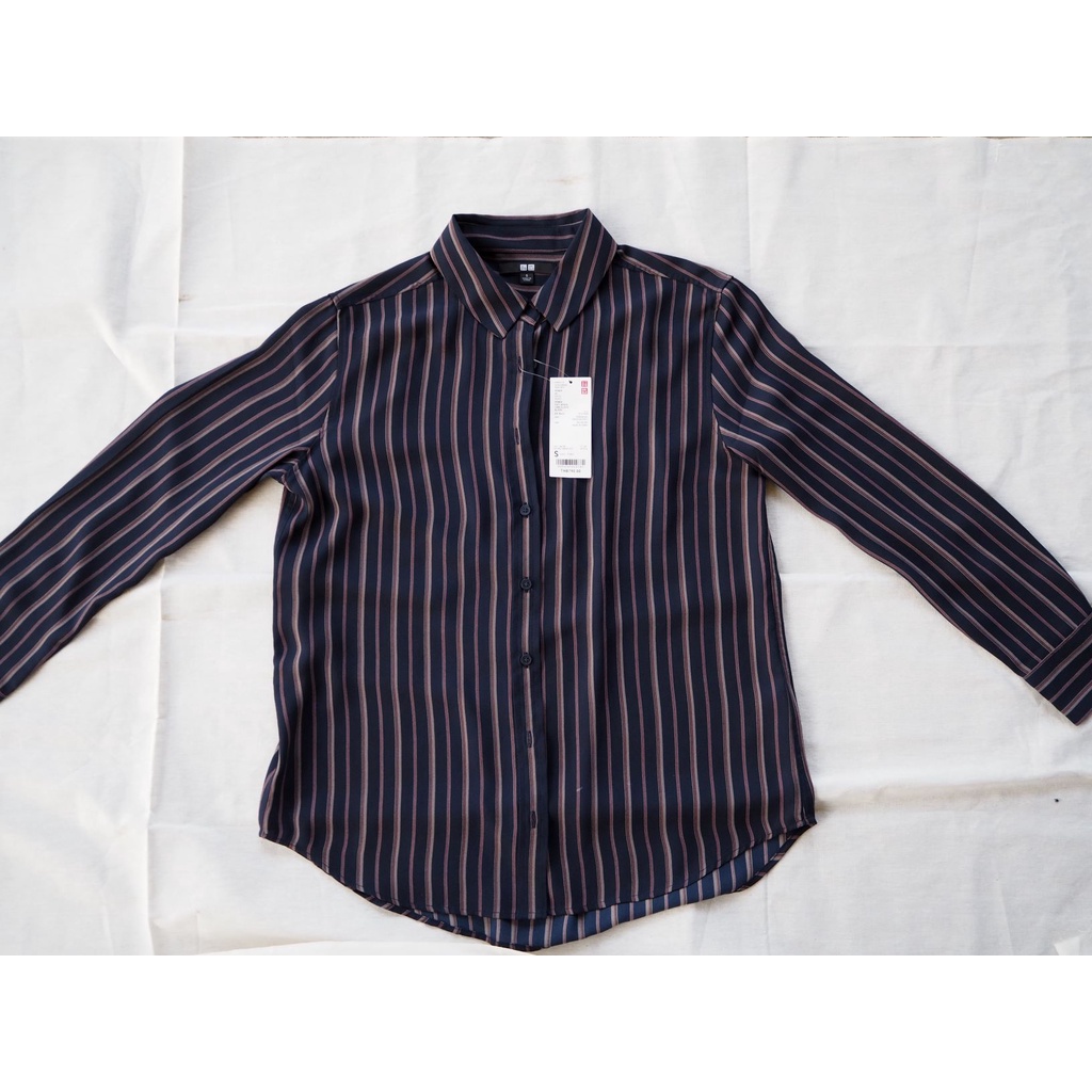 เสื้อ Uinqlo แขนยาว (New)