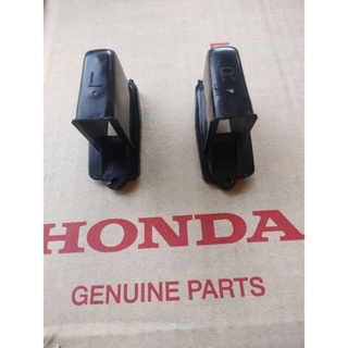 17233-/17234-GN5-900 ฝาครอบบนเรือนหม้อกรองแท้  Honda เวฟ100-110รุ่นคาบูร์,ดรีม100,ไนท์100-110,ซ้าย-ขวา อะไหล่แท้ศูนย์💯%