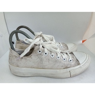 Converse 37.5 ยาว 24 Cm.รองเท้ามือสอง  ผ้าใบ  สายเซอร์