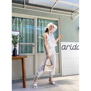 newlooks AKSP01 Baby set 3 pcs. เซ็ตสายเดี่ยวคอวี มาคู่กับกางเกงเอวสูง พร้อมหมวก คุ้มอ่ะ!!! มี 4 น่ารักทุกสีเลย
